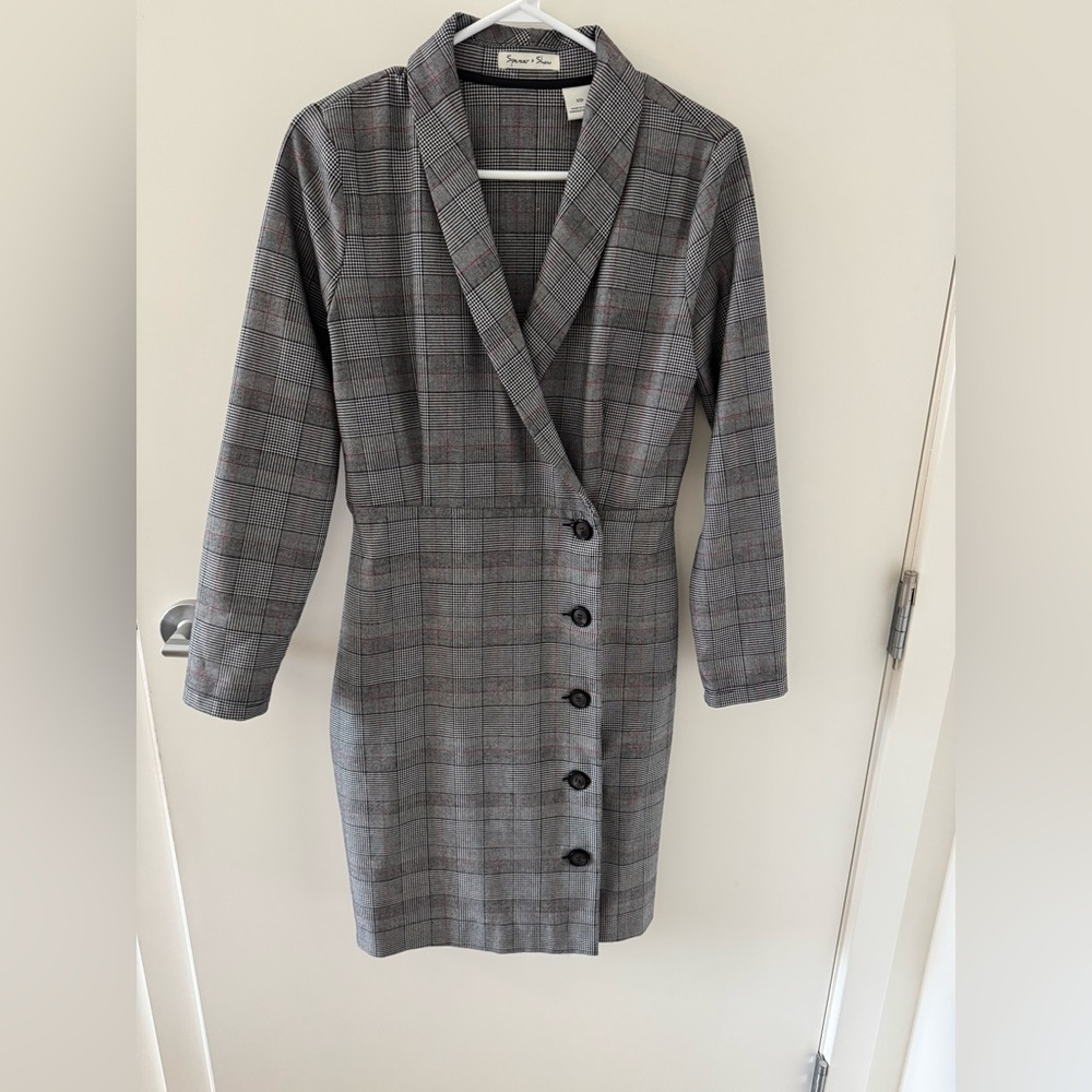 Grey Plaid Button-Front Blazer Dress with Subtle Red Windowpane